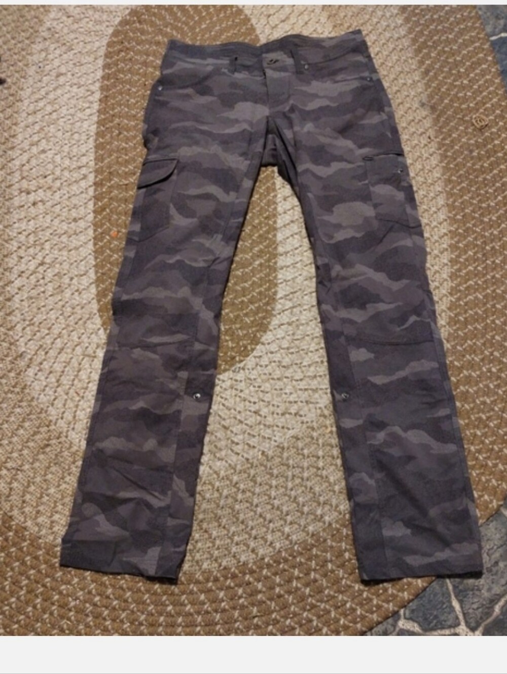 KUHL Women's Freeflex roll up pants Gray Camo Size 4